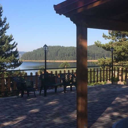 Bed and Breakfast A Due Passi Lorica Zewnętrze zdjęcie