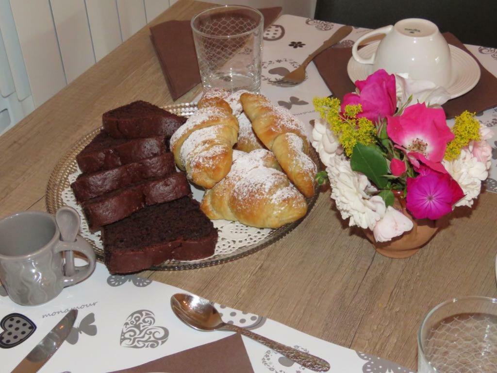 Bed and Breakfast A Due Passi Lorica Zewnętrze zdjęcie