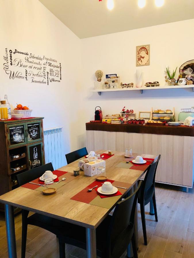 Bed and Breakfast A Due Passi Lorica Zewnętrze zdjęcie